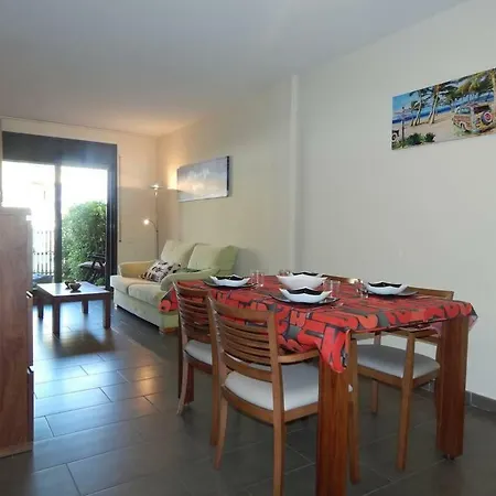 Apartament Masia Blanca - *